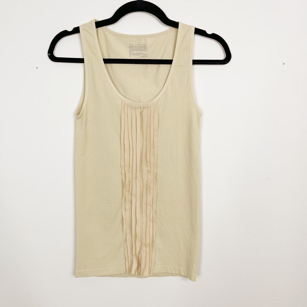 The Limited Medium M Ruffle Cream Nude Front Seamless Camisole Tank Top Stretch